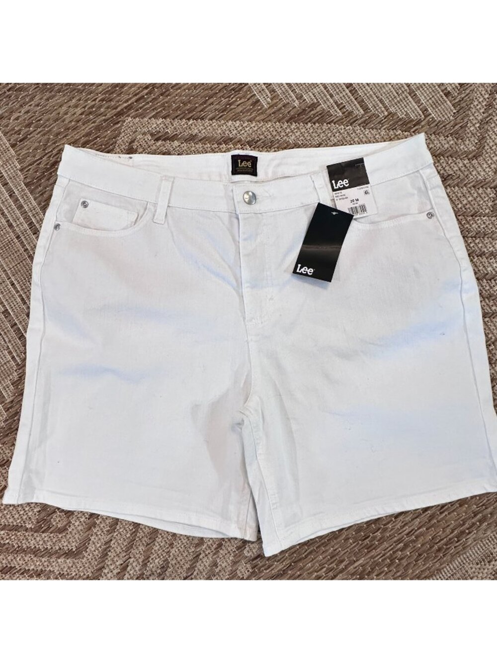 Lee Womens White Denim Shorts Size 20W Casual Summer Comfort Stretch